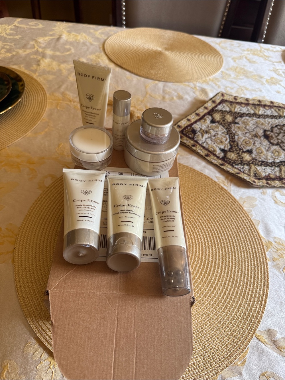 Body Firm Crème Eraser Collection - Cream Tone